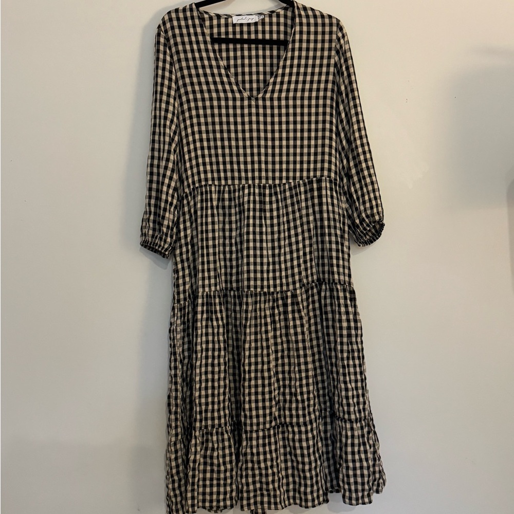 Petal & Pup Black and cream Ruffled V-Neck Sundress